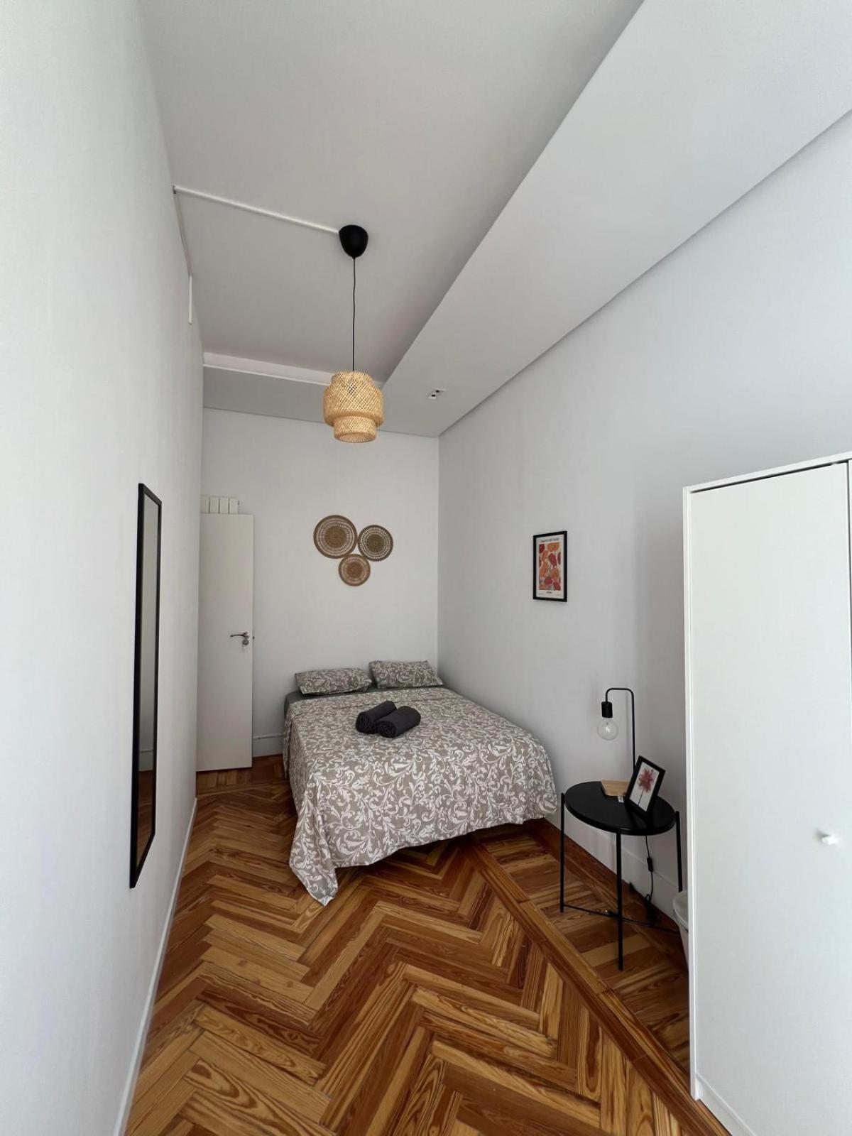 Private Rooms In Magdalena Street Madrid Kültér fotó
